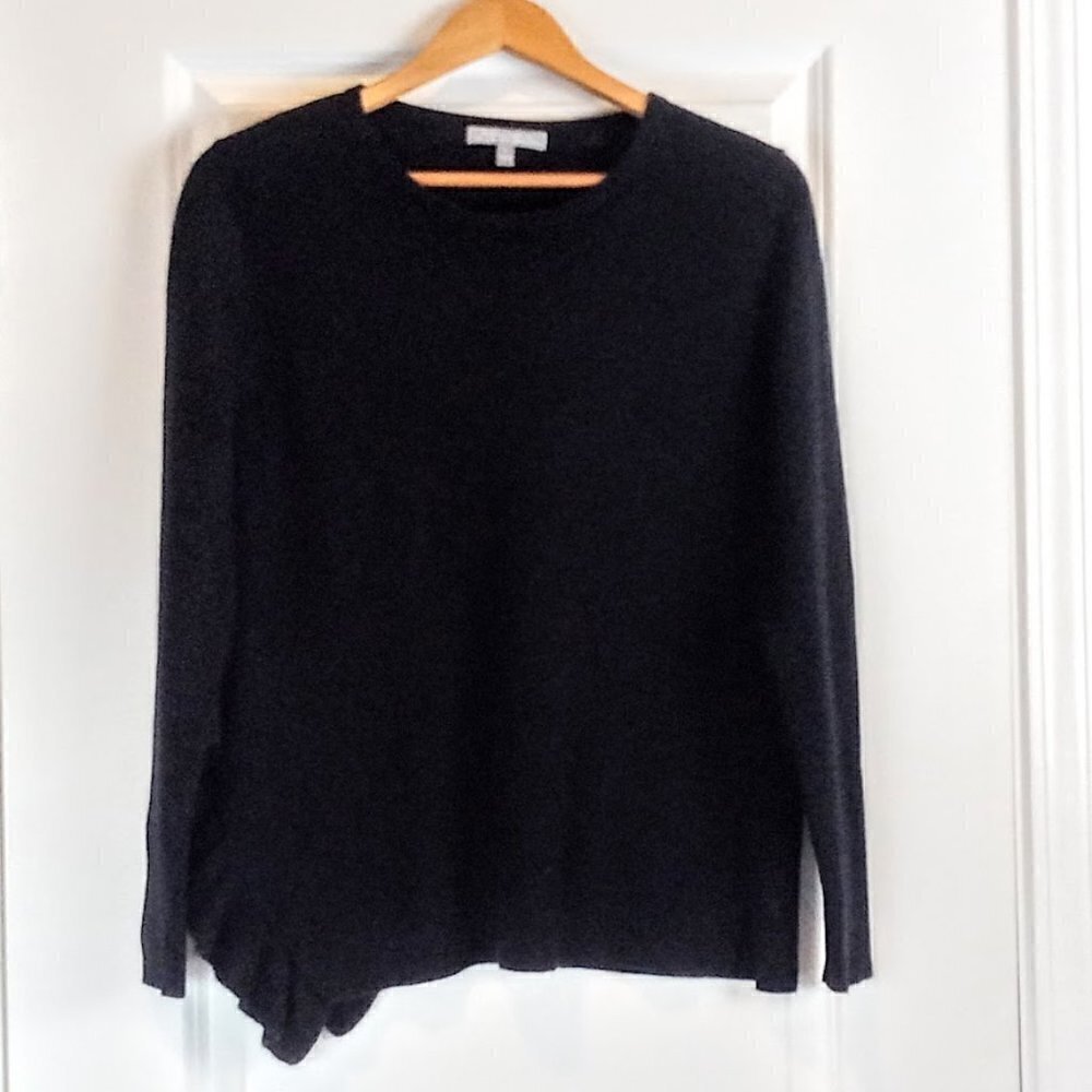 Neiman Marcus Black Cashmere Ruffled Long Sleeve Sweater